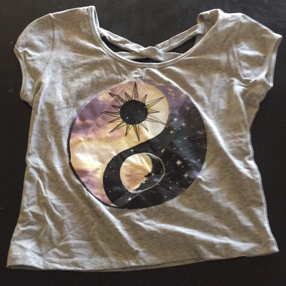 Ying-yang crop top